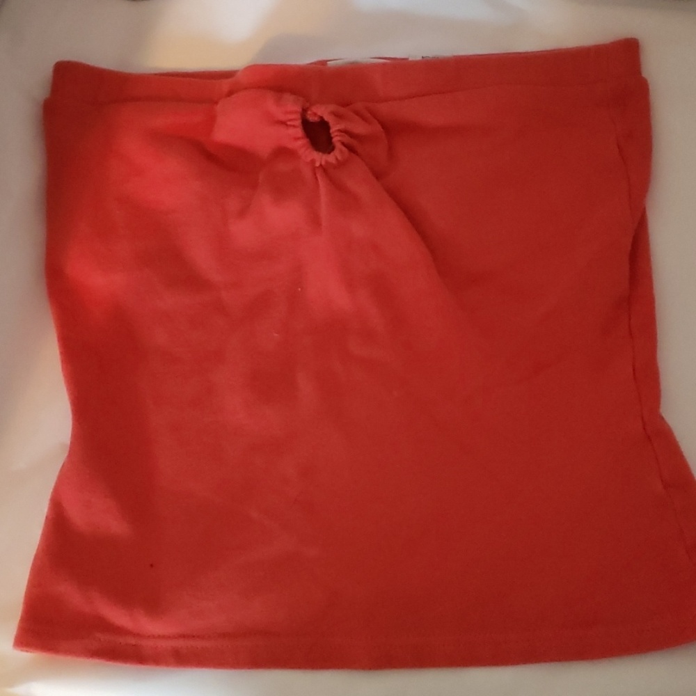 Key hole orange tube top